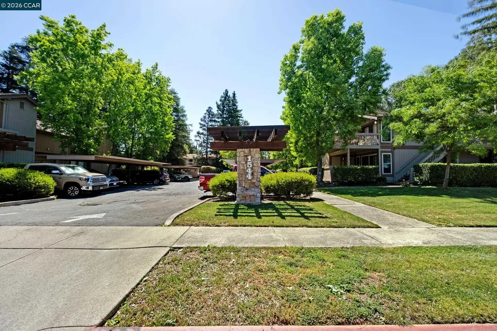 1544 Bailey Road Concord CA 94521