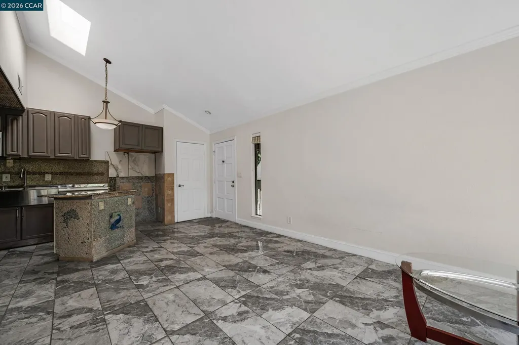 1544 Bailey Road Concord CA 94521