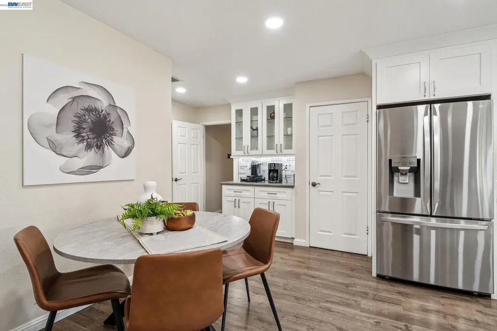 7403 Hillsdale Drive Pleasanton CA 94588