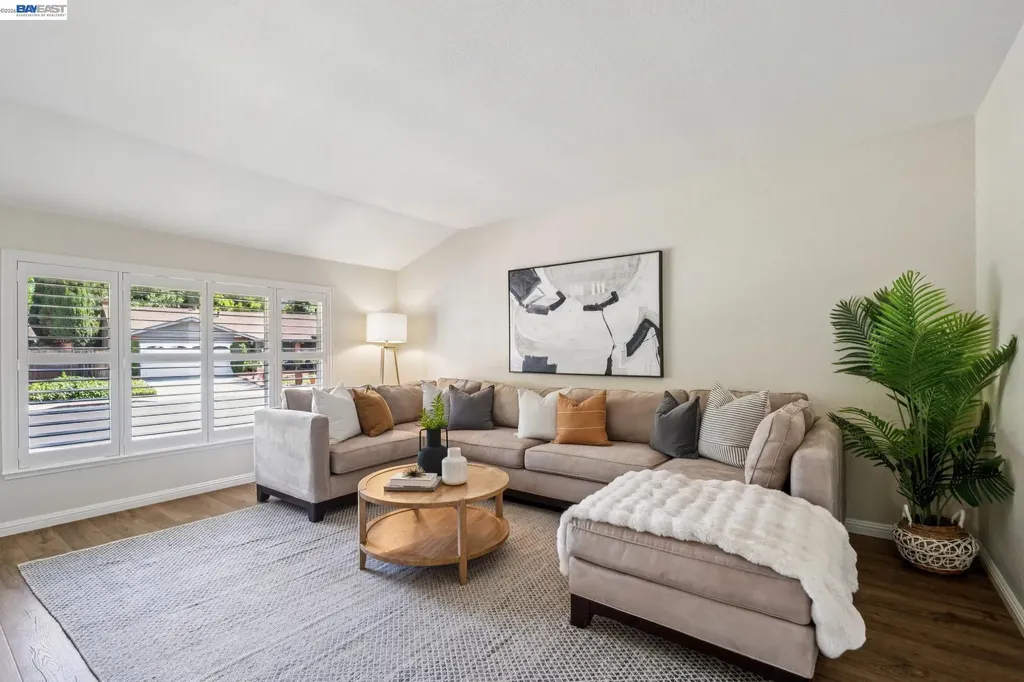 7403 Hillsdale Drive Pleasanton CA 94588