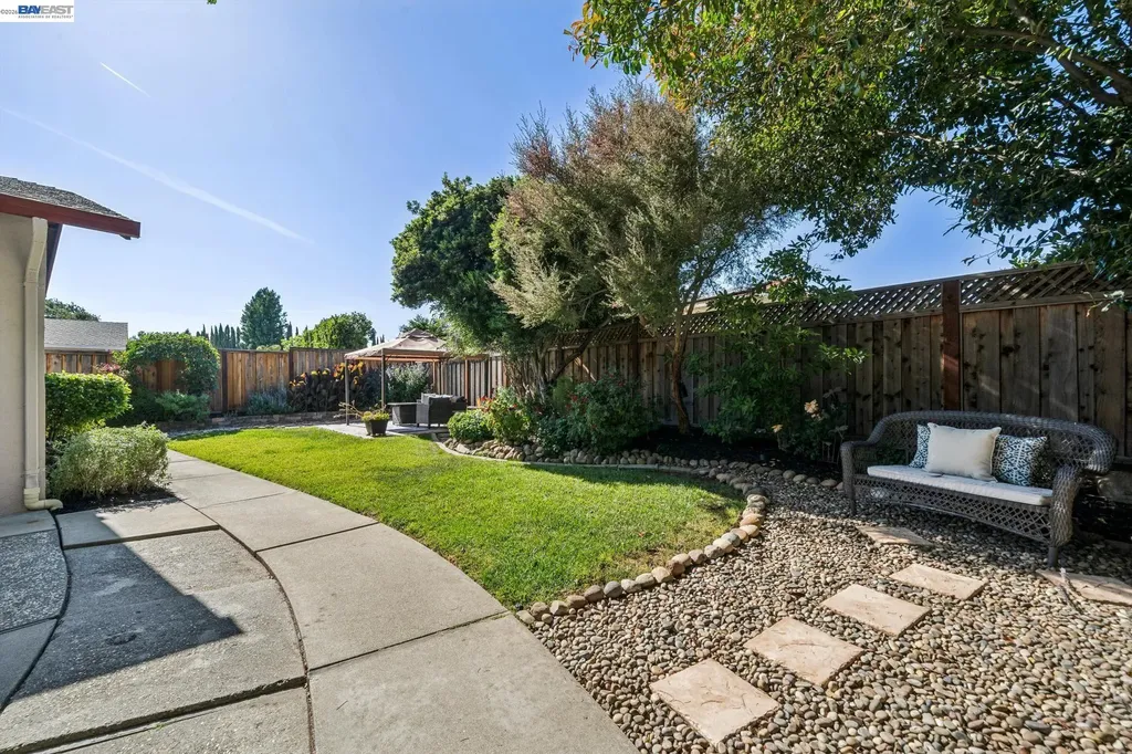 7403 Hillsdale Drive Pleasanton CA 94588