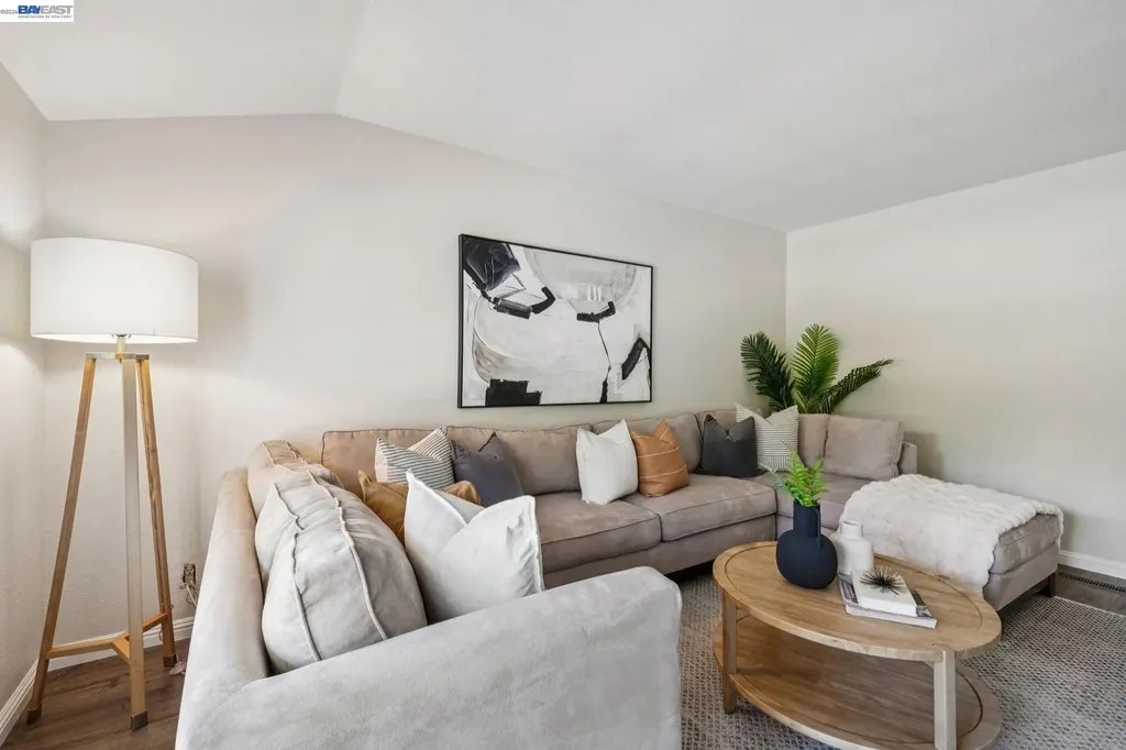 7403 Hillsdale Drive Pleasanton CA 94588