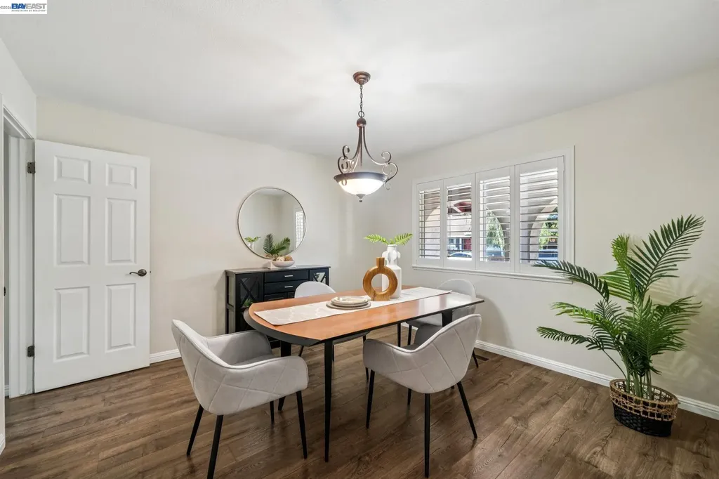 7403 Hillsdale Drive Pleasanton CA 94588