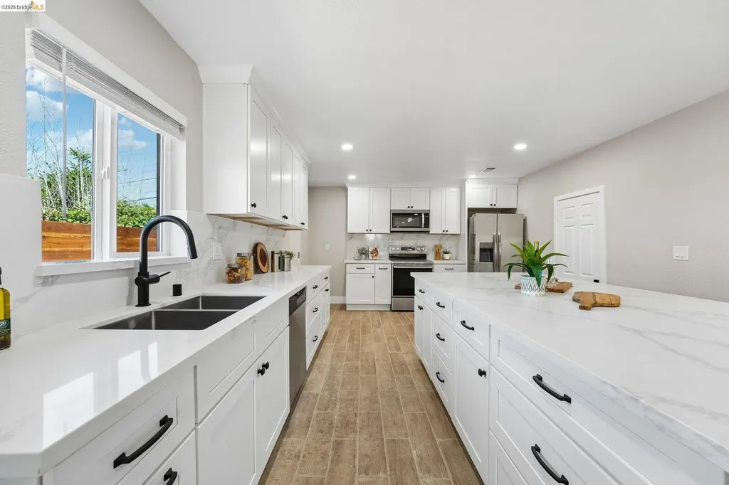 449 Gilcrest Vallejo CA 94591