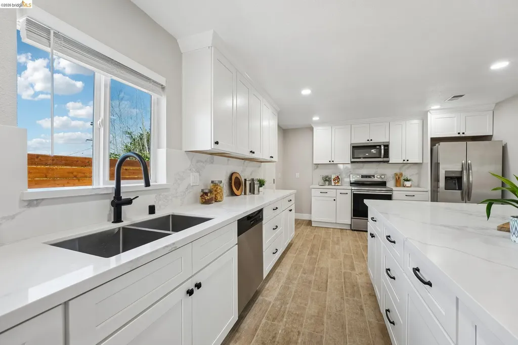 449 Gilcrest Vallejo CA 94591
