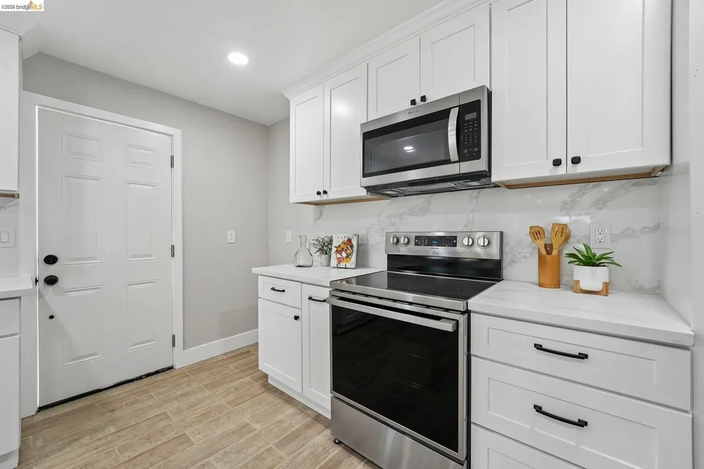 449 Gilcrest Vallejo CA 94591