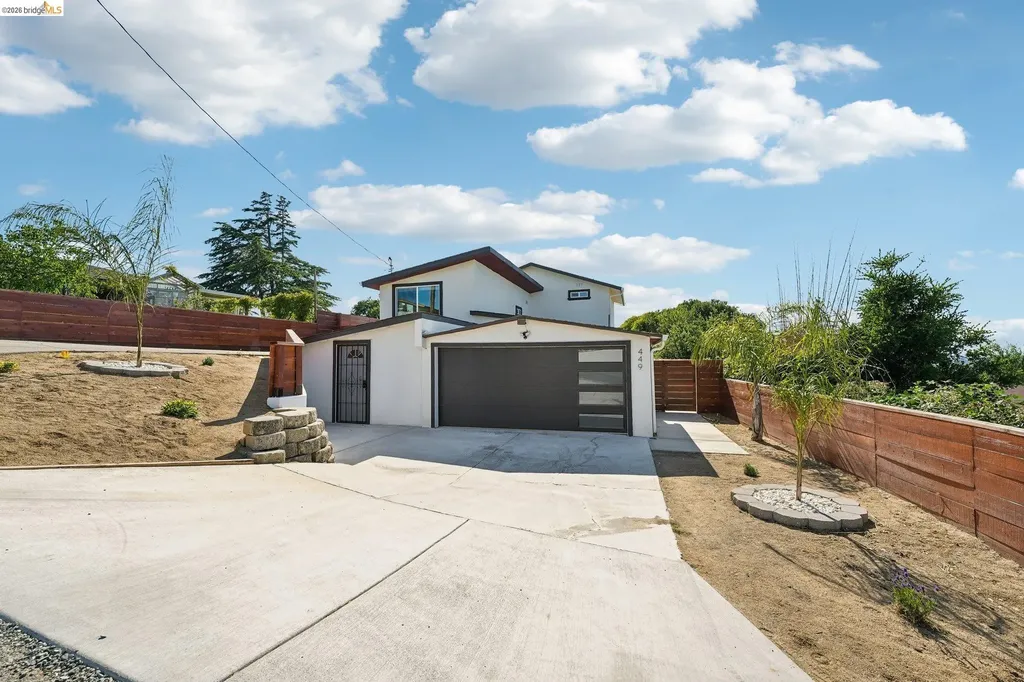 449 Gilcrest Vallejo CA 94591