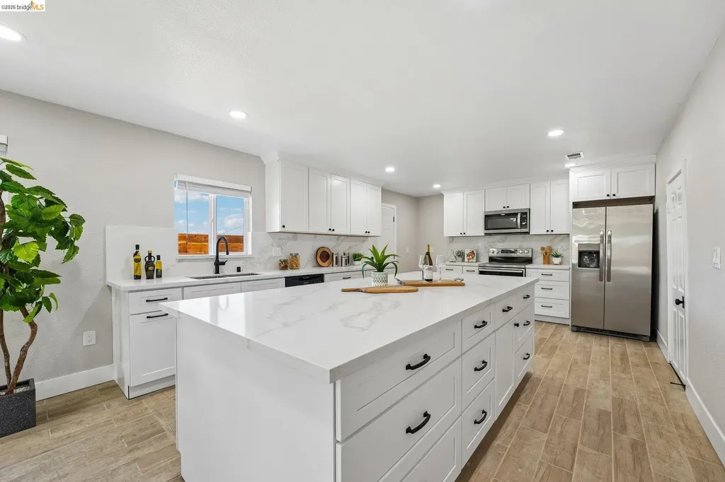 449 Gilcrest Vallejo CA 94591
