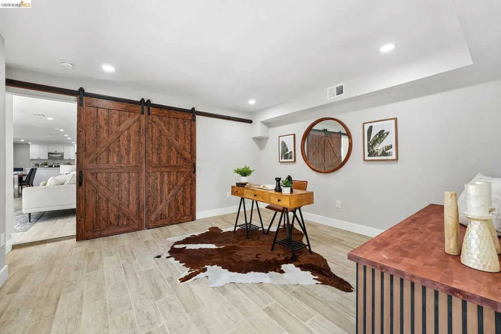 449 Gilcrest Vallejo CA 94591