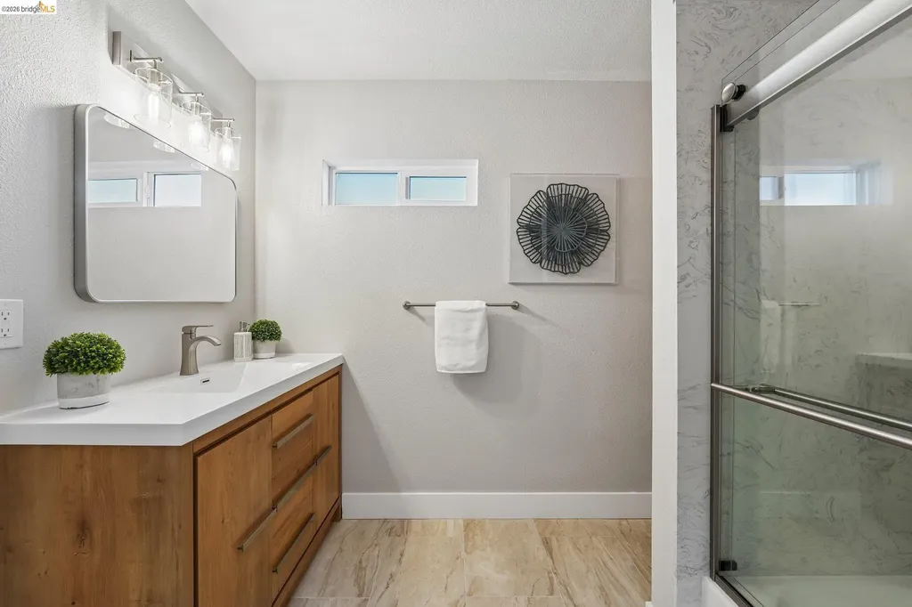 449 Gilcrest Vallejo CA 94591