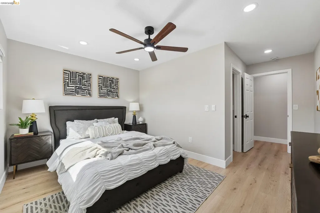 449 Gilcrest Vallejo CA 94591