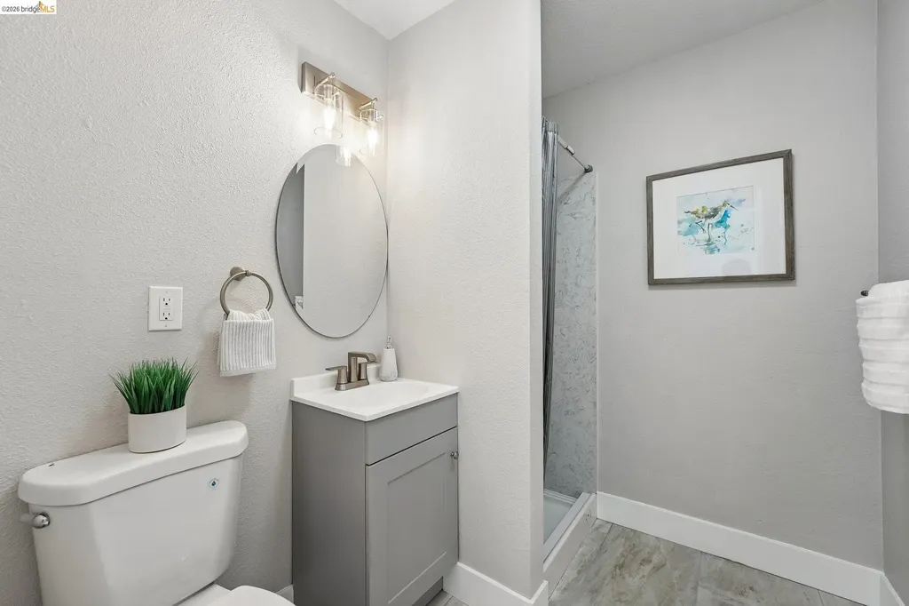 449 Gilcrest Vallejo CA 94591