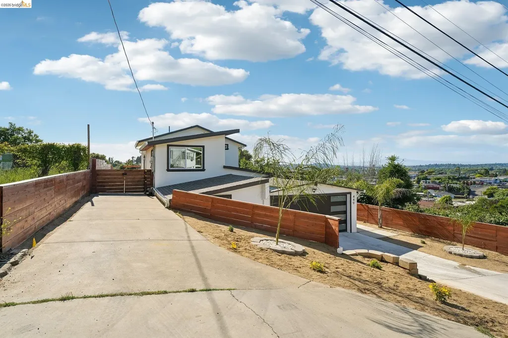 449 Gilcrest Vallejo CA 94591