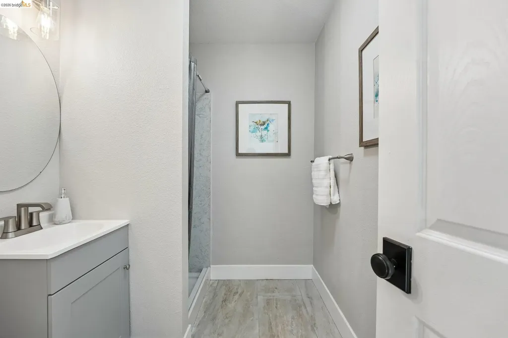 449 Gilcrest Vallejo CA 94591