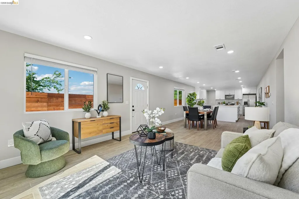 449 Gilcrest Vallejo CA 94591