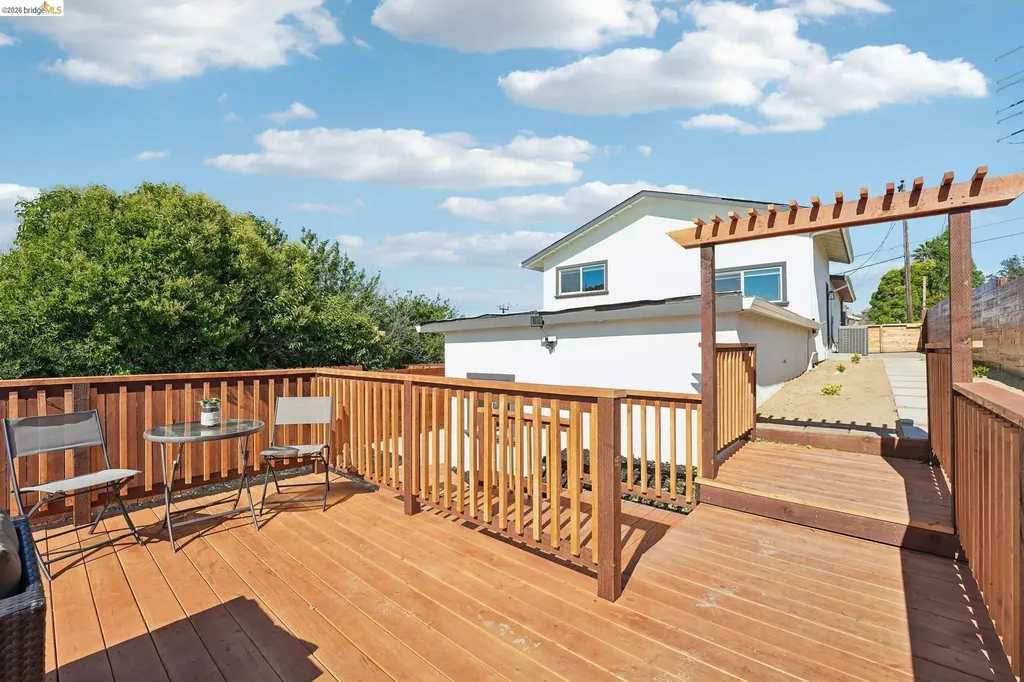 449 Gilcrest Vallejo CA 94591