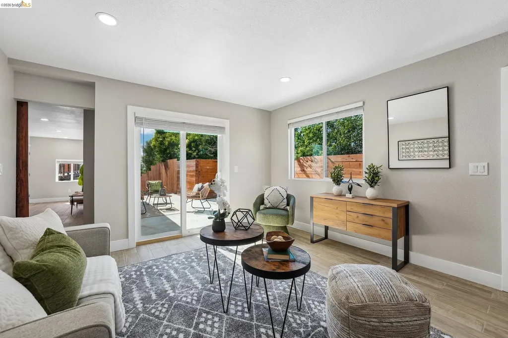 449 Gilcrest Vallejo CA 94591