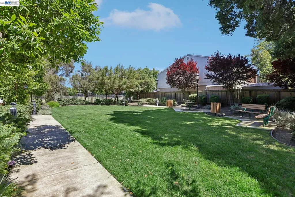 1250 Detroit Avenue Concord CA 94520