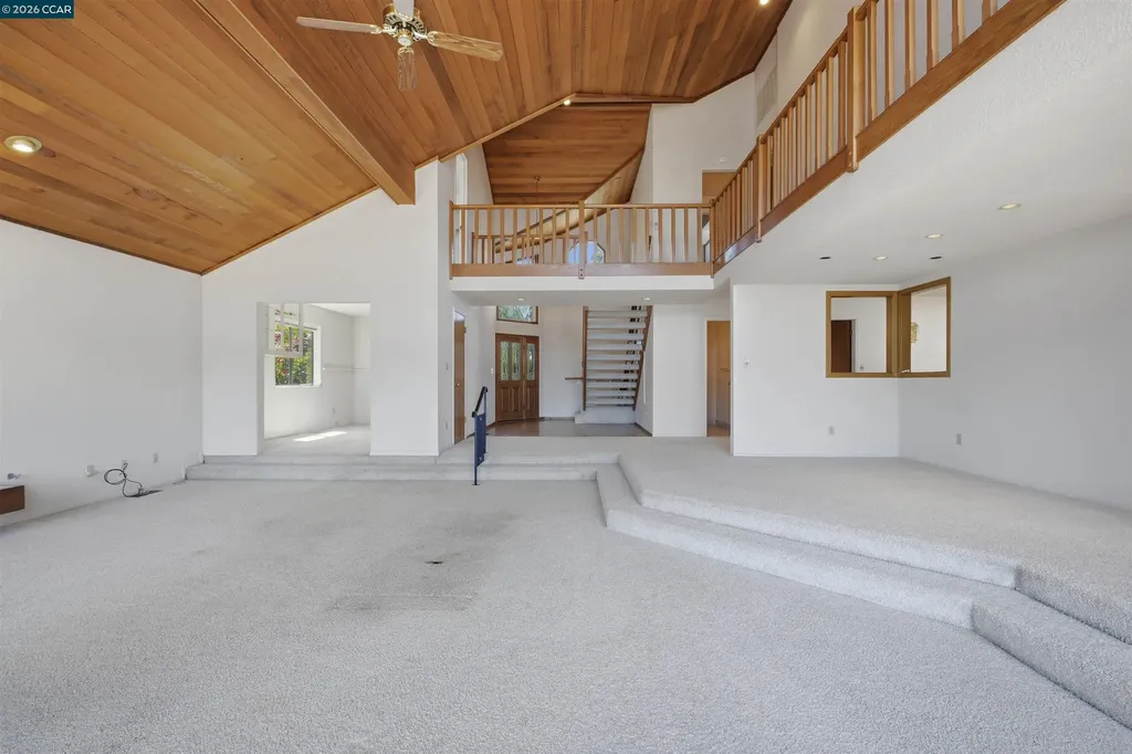 2055 Cypress Point Discovery Bay CA 94505