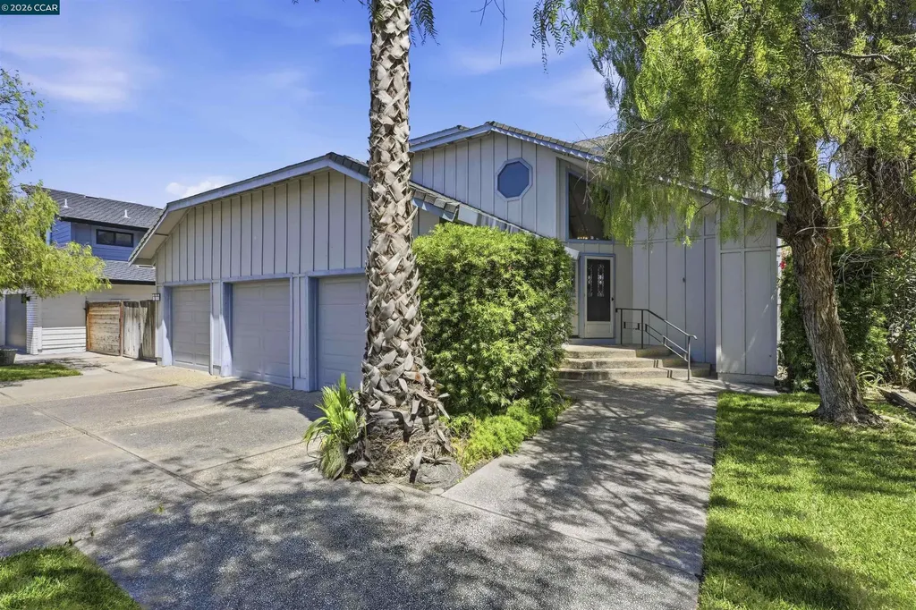 2055 Cypress Point Discovery Bay CA 94505