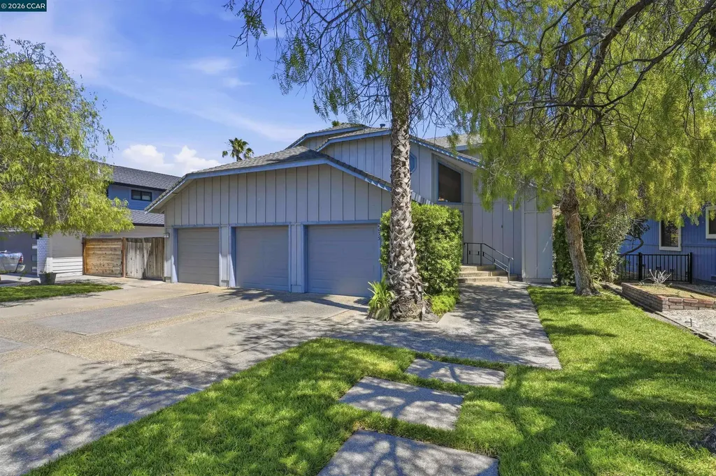2055 Cypress Point Discovery Bay CA 94505
