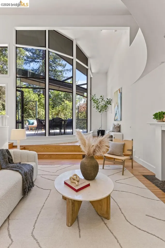 248 The Uplands Berkeley CA 94705
