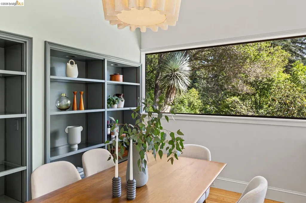 248 The Uplands Berkeley CA 94705