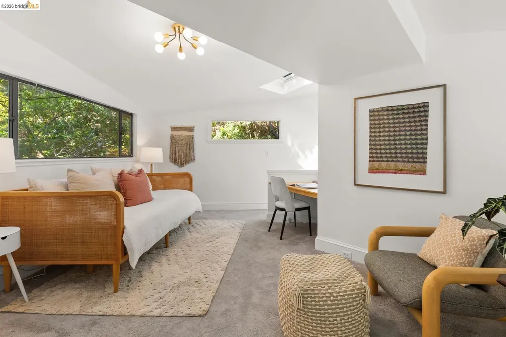 248 The Uplands Berkeley CA 94705
