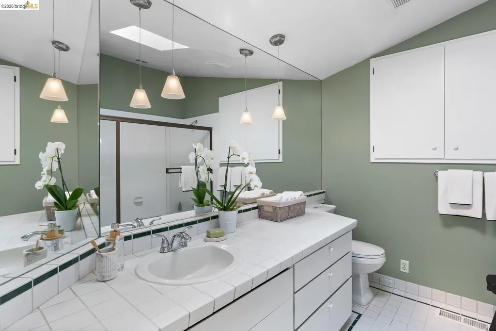 248 The Uplands Berkeley CA 94705