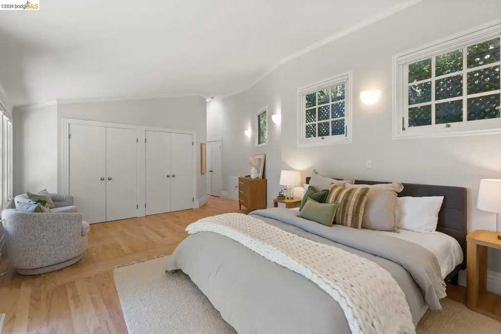 248 The Uplands Berkeley CA 94705
