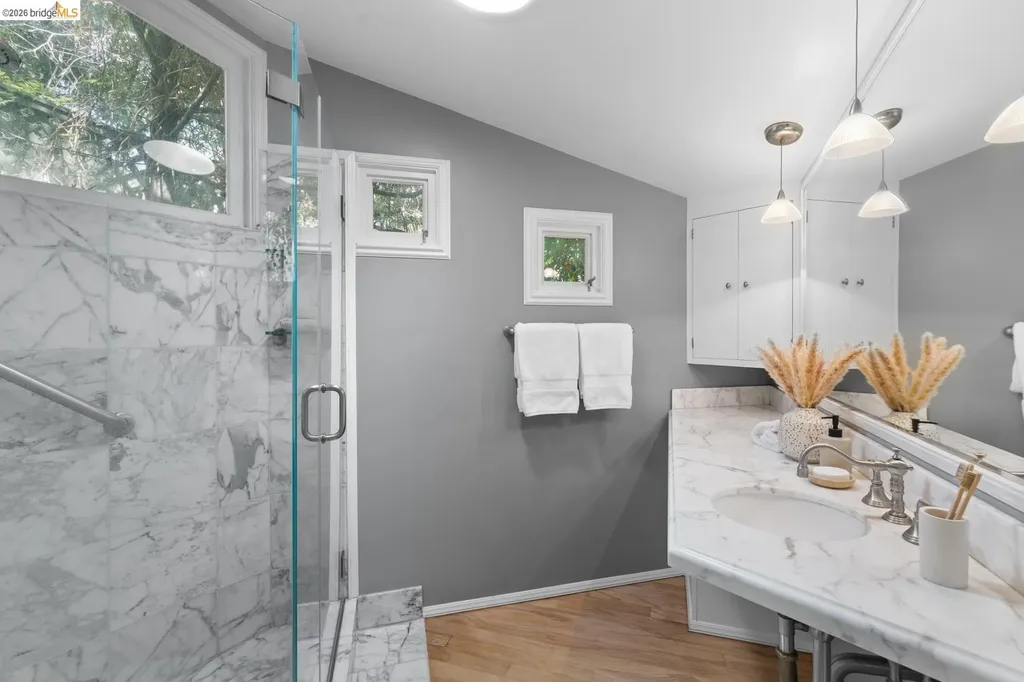 248 The Uplands Berkeley CA 94705