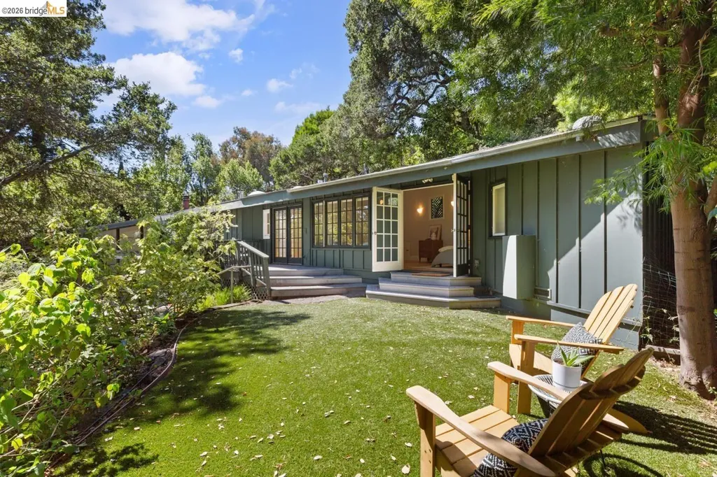 248 The Uplands Berkeley CA 94705