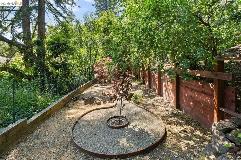 248 The Uplands Berkeley CA 94705