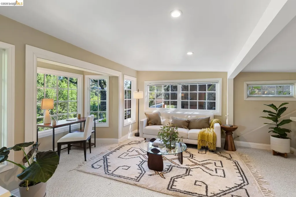 248 The Uplands Berkeley CA 94705