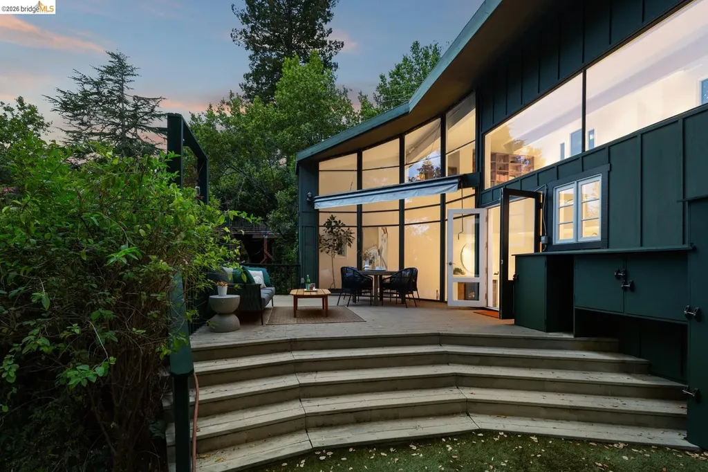 248 The Uplands Berkeley CA 94705