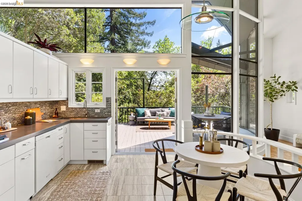 248 The Uplands Berkeley CA 94705