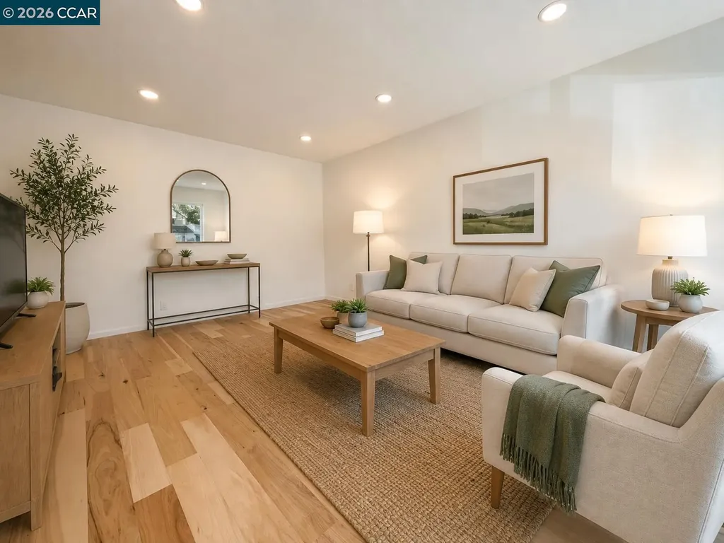 10 Moss Avenue Oakland CA 94610