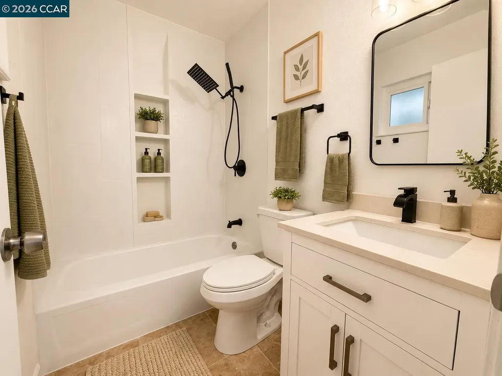 10 Moss Avenue Oakland CA 94610