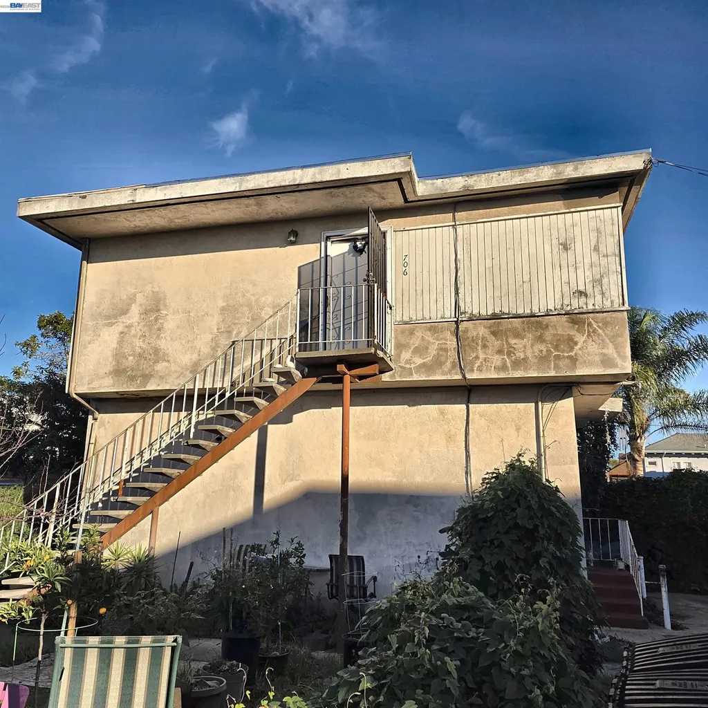 708 30th Street Oakland CA 94609