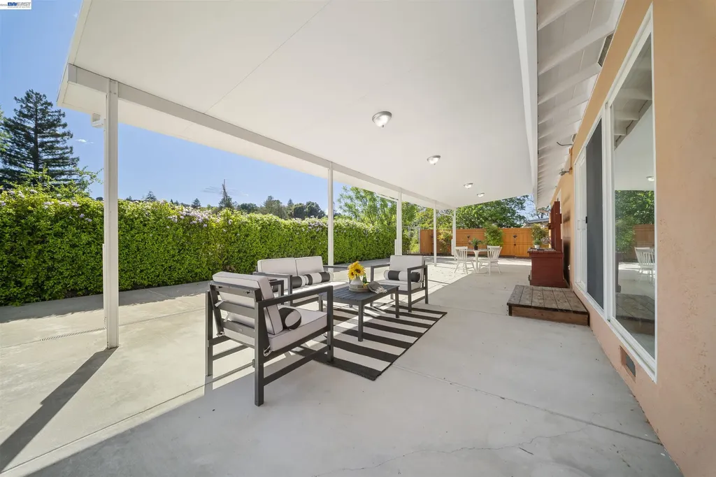 259 Donegal Way Martinez CA 94553