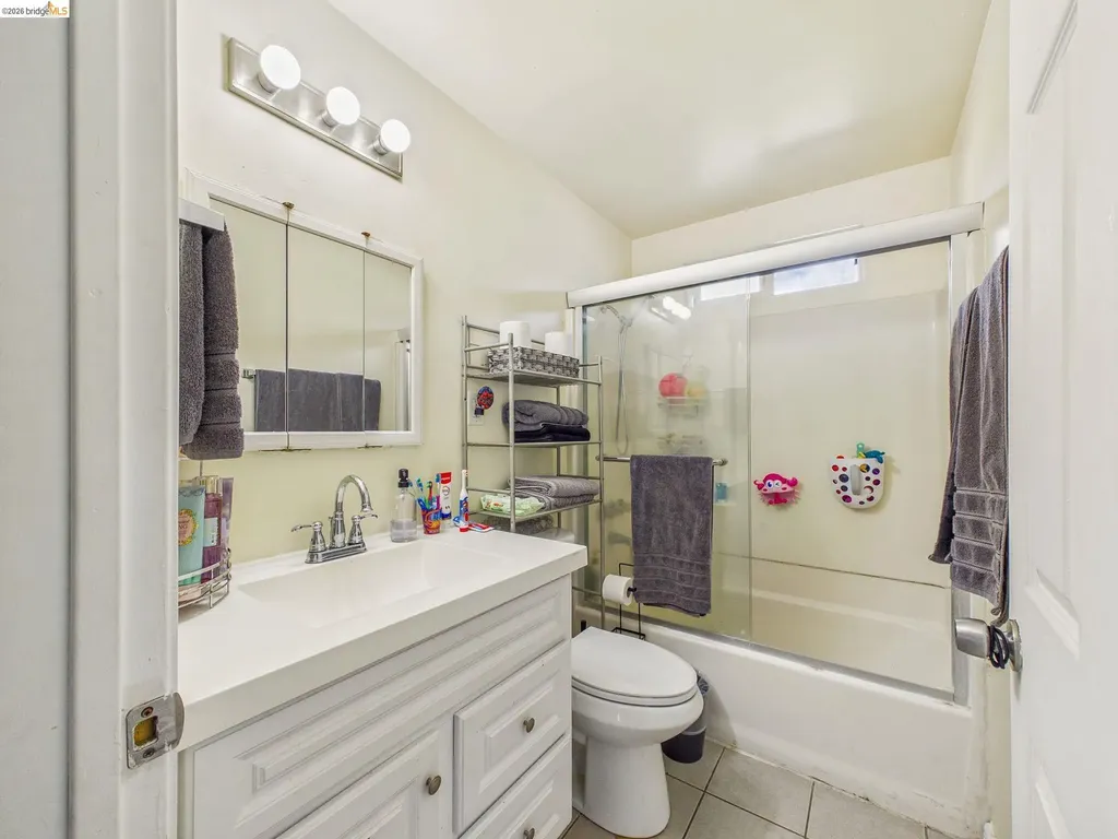 19034 Western Boulevard Hayward CA 94541