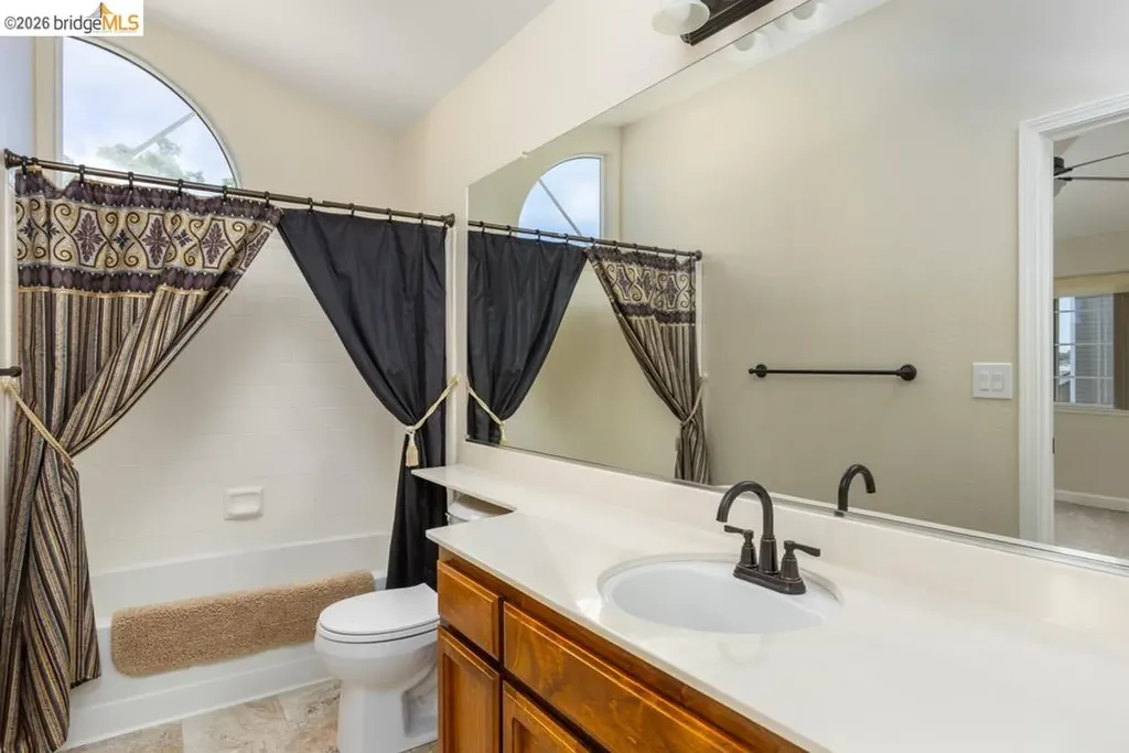 4166 Sequoia Oakley CA 94561