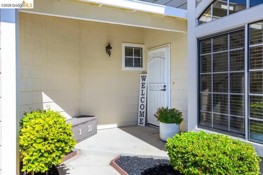 4166 Sequoia Oakley CA 94561