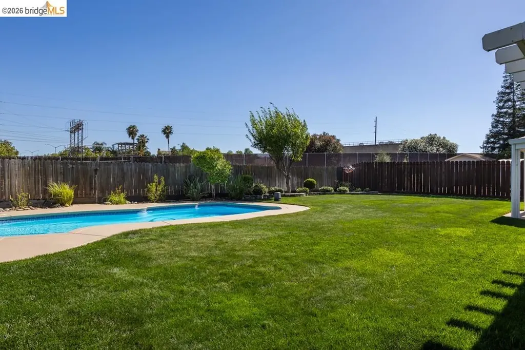 4166 Sequoia Oakley CA 94561