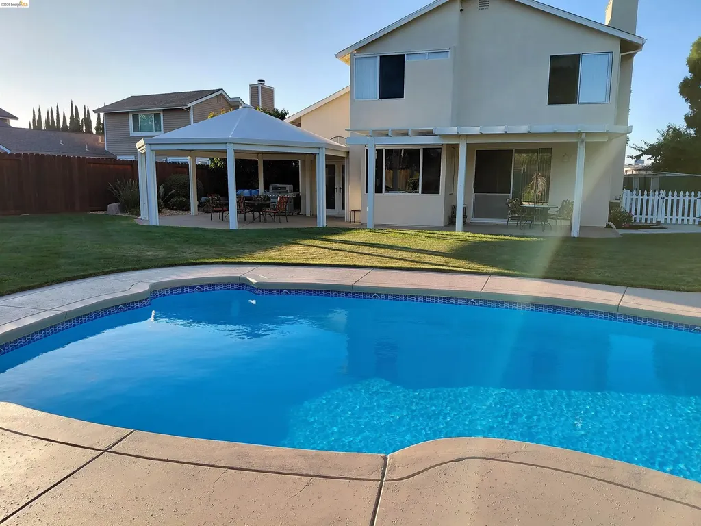 4166 Sequoia Oakley CA 94561