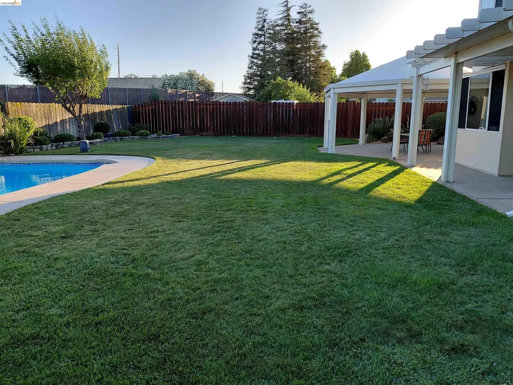 4166 Sequoia Oakley CA 94561
