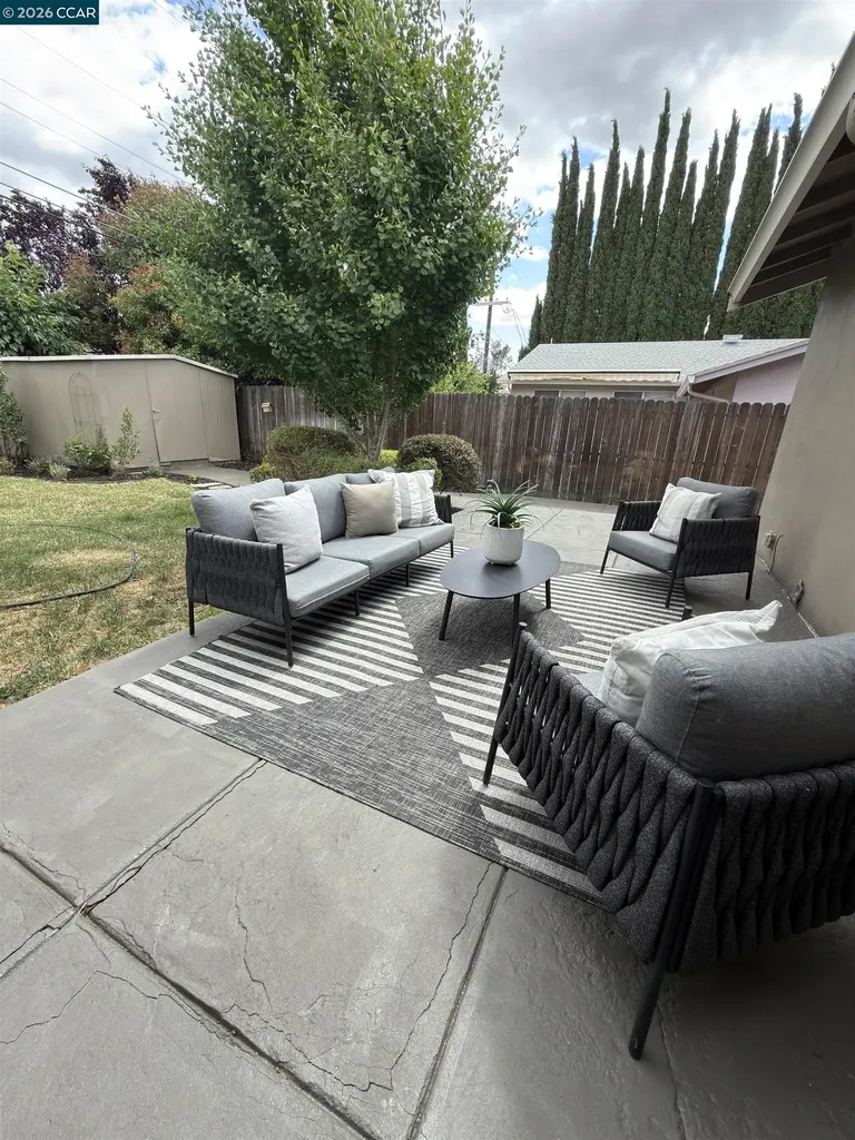 2290 La Mar Drive Concord CA 94518
