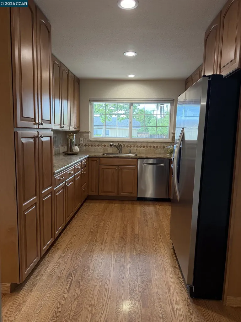 2290 La Mar Drive Concord CA 94518