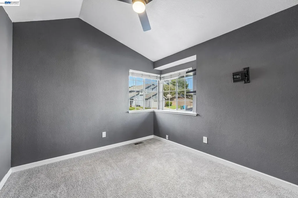 109 Crownpointe Drive Vallejo CA 94591