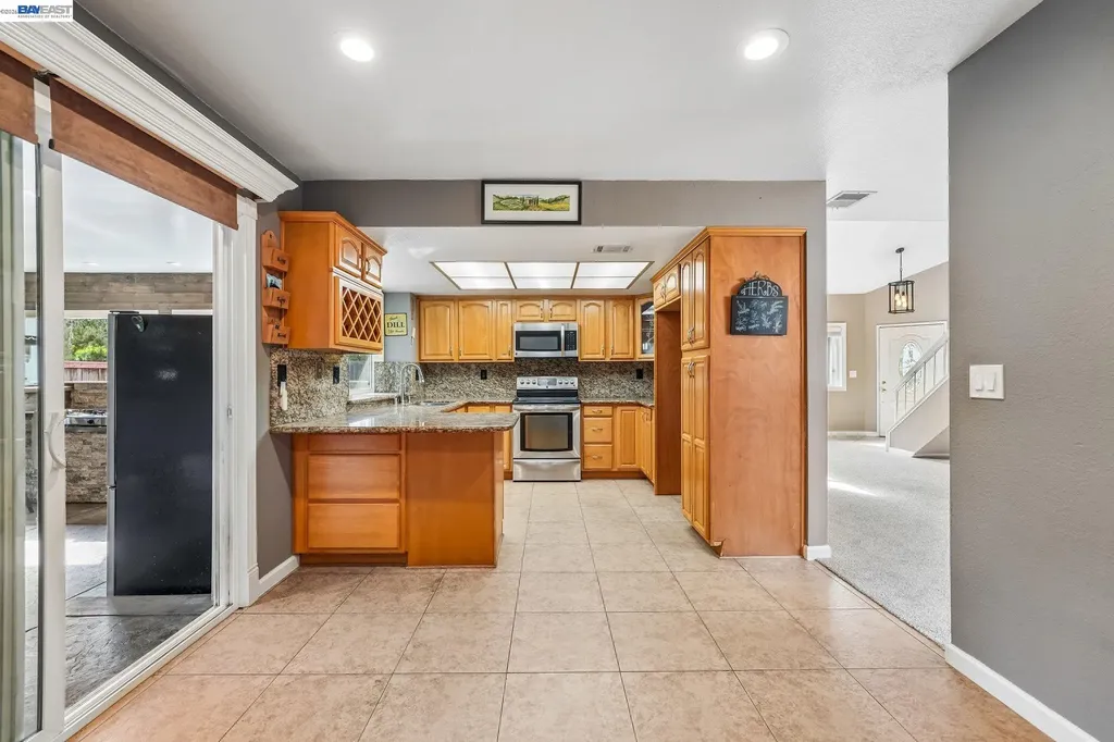 109 Crownpointe Drive Vallejo CA 94591